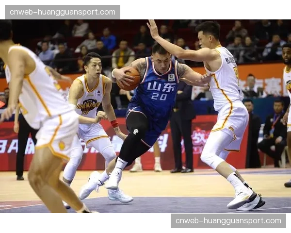 战术解析:2025-26赛季CBA各队攻防转换节奏同比提升12%,传统阵地战比例下降