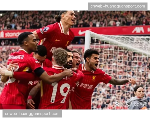 镜报:利物浦已与萨拉赫就一份为期一年的续约合同展开初步接触 镜报:利物浦已与萨拉赫就一份为期一年的续约合同展开初步接触